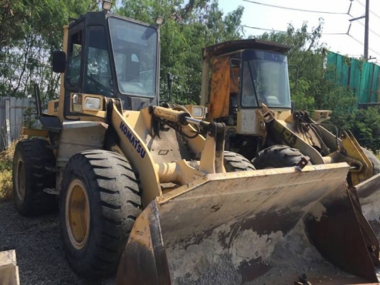 ขาย 650,000 KOMATSU WA 150 เครื่องดี เกียร์แรง เอวแน่น ยางสวย แขนอามร์ยกสวย บุ้งกี้ดี หัวเก๋งแอร์เย็น รถสวยพร้อมใช้ รถอยู่ ชลบุรี 090-772-3710 090-772-3708
