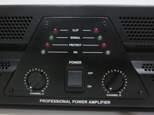 เครื่องขยายเสียงกลางแจ้ง NPE รุ่น C-2200 สภาพใหม่ เครื่องขยายเสียงกลางแจ้ง NPE รุ่น C-2200 สภาพใหม่