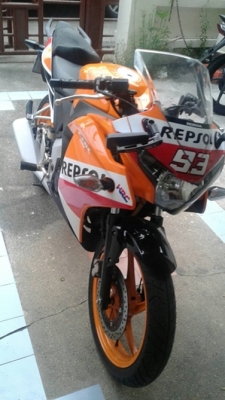 ขายด่วน-ไม่แพง!! ฮอนด้า CBR150R รถมือ2สภาพใหม่เอี่ยม ซื้อมาจอดไว้เฉยๆ ขายด่วน-ไม่แพง!! ฮอนด้า CBR150R รถมือ2สภาพใหม่เอี่ยม ซื้อมาจอดไว้เฉยๆ