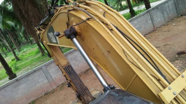 CAT 315D