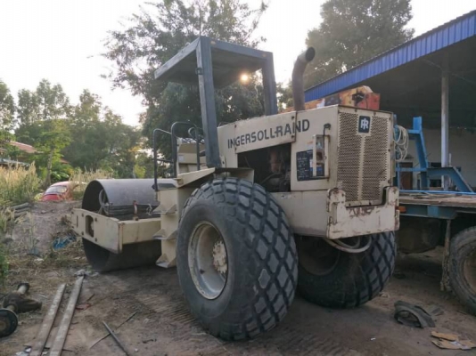 ขายเหมา 3คัน รถเกรด+รถบด2เพลาสั่นสะเทือน+รถบด11ล้อ