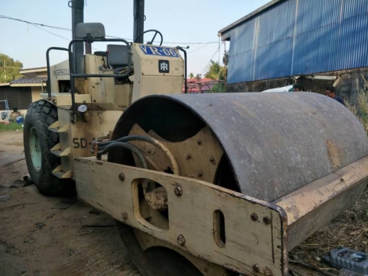 ขายเหมา 3คัน รถเกรด+รถบด2เพลาสั่นสะเทือน+รถบด11ล้อ