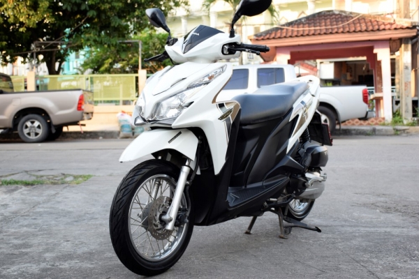 click125i 2014 วิ่งน้อย สีสวย รถบ้าน รูดบัตรเครดิตได้