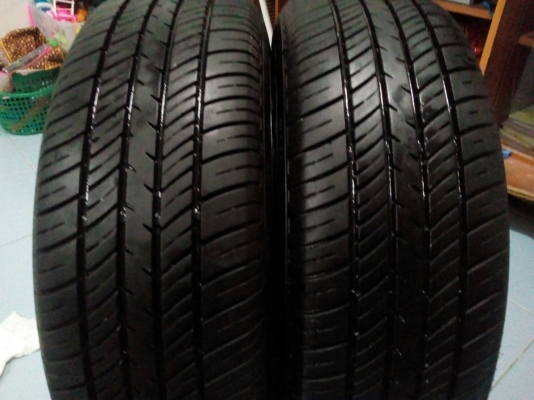185/70R14  DEESTONE NAKARA ปี16  มี 2 เส้น โทร.081-427-3941 ตจว.ส่งได้ครับ ไอดีไลน์ 0814273941