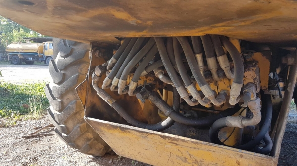 รถเกรดแชมเปี้ยน ราคา 600,000 เอวอ่อนมีทะเบียน กทม