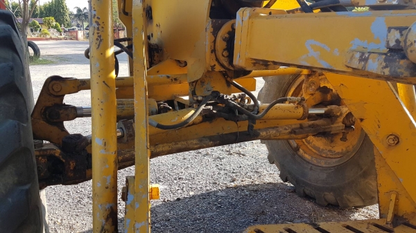 รถเกรดแชมเปี้ยน ราคา 600,000 เอวอ่อนมีทะเบียน กทม