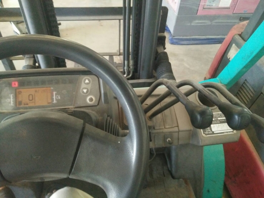 ขายโฟล์คลิฟท์ Mitsubishi 3ตัน ดีเซล สภาพ 95\%