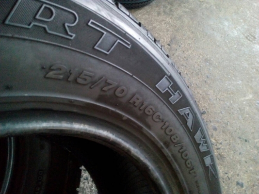 215/70R16  ACHILLES DESERT HAWK  H/T ปี15   ขาย 3 เส้น โทร.081-427-3941 ดีไลน์ 0814273941