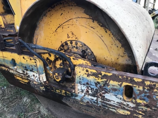 ขาย 355,000 บาท รถบด BETELLI  2 เพลา เครื่องดี. เกียร์ดี สภาพพร้อมใช้.  เอกสารอินวอยท์  สินค้าอยู่  นครปฐม โทร&amp;ไอดีไลน์ 0610710295