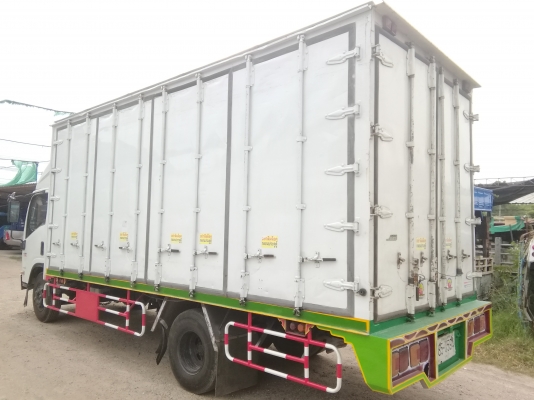 6 ล้อกลาง *EURO.3* ISUZU  NQR 175 แรงม้า*คอมมอนเรว* ยาว 5.50 ม.* รถสวยเดิม+สวยจริง  รถห้างแท้ * มีเล่มพร้อมโอน *