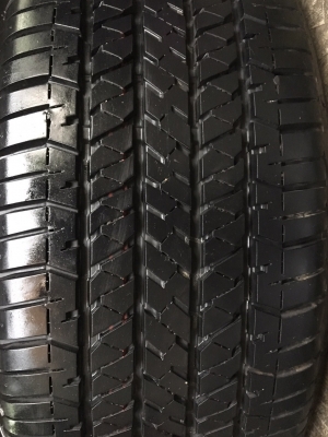 แม็กป้ายแดง Ford ranger wildtrak ขอบ18 พร้อมยางป้ายแดง Bridgestone 265-60-18 ปี 17 ตุ่ม เส้นสีชัดๆ