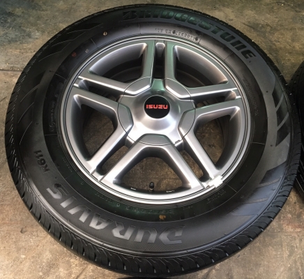 ล้อแม็กป้ายแดง ISUZU 1.9 Blue Power X-Series ขอบ 16 พร้อมยางป้ายแดง Bridgestone 215-70-16 ปี 17