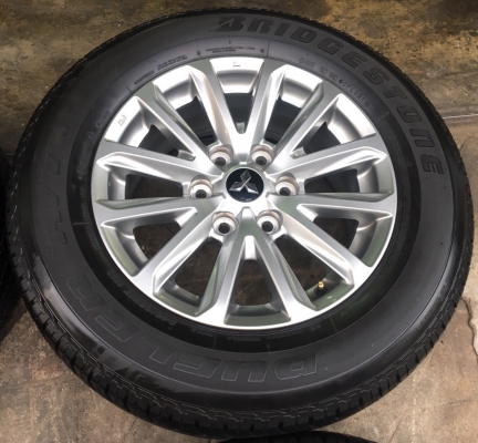 แม็ก Mitsu New Triton Plus ขอบ17 พร้อมยาง 245-65-17 ปลายปี 16