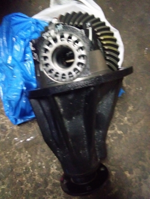 เฟืองท้ายรีโว่ถอดป้ายแดงสวยมากครับ