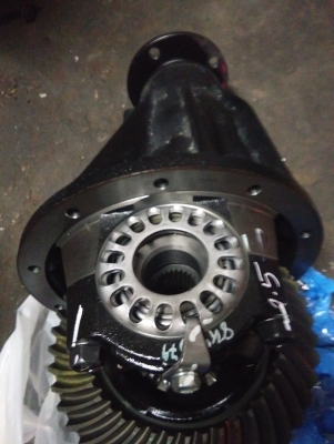 เฟืองท้ายรีโว่ถอดป้ายแดงสวยมากครับ เฟืองท้ายรีโว่ถอดป้ายแดงสวยมากครับ