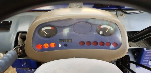 ขายด่วนรถยกKOMATSU FG15-16ยก2ตันเสาสูง3เมตรตัวใหม่ล่าสูดยางตันรถนอกเพื่งนำเข้ามาใหม่ยังไม่เคยใช้งานในไทยเลย