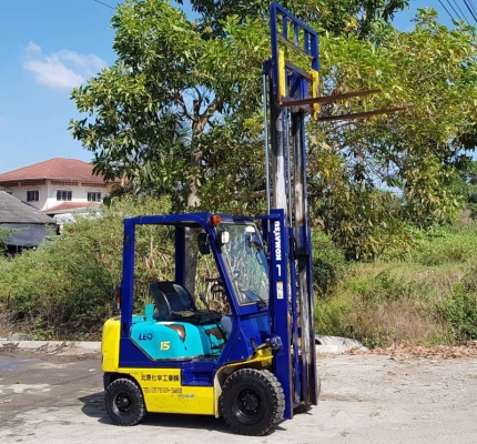 ขายด่วนรถยกKOMATSU FG15-16ยก2ตันเสาสูง3เมตรตัวใหม่ล่าสูดยางตันรถนอกเพื่งนำเข้ามาใหม่ยังไม่เคยใช้งานในไทยเลย