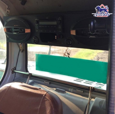 ขายรถแบ็คโฮ KOBELCO SK135SR YY04 รถบ้านฝากขาย สภาพเทพบุตร พร้อมลงงานได้ทันที