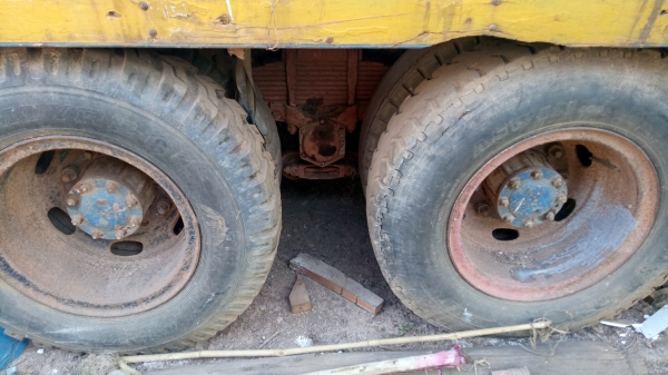 ขายสิบล้อสองเพลาใหญุ่หน้ายาว ช่วงล่างZM8 น็อตลูกหมากร้อย เครื่องEH700. เบรคลมดัน เพลาโบกี้ใหญ่ แหนบใหญ่ ทะเบียนขาด3ปีเล่มชุดโอนพร้อม ตามสภาพ (ราคา) 215,000 บาท(โทร)???? (line)099-0035892 (/)084-3923995 ขายสิบล้อสองเพลาใหญุ่หน้ายาว ช่วงล่างZM8 น็อตลูกหมากร้อย เครื่องEH700. เบรคลมดัน เพลาโบกี้ใหญ่ แหนบใหญ่ ทะเบียนขาด3ปีเล่มชุดโอนพร้อม ตามสภาพ (ราคา) 215,000 บาท(โทร)???? (line)099-0035892 (/)084-3923995