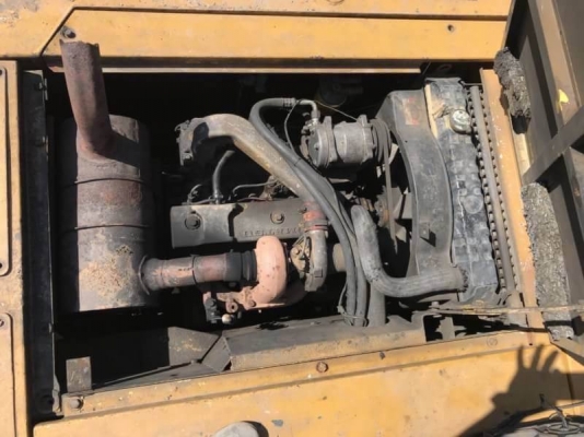 ขาย 425,000 บาท KOMATSU PC120-5 คอนโทรลยาว  เครื่องดี ปั้มแรง โช่หนา เอวแน่น (ไฟฟ้าครบ -มอเตอร์คันเร่งอยู่) เอกสารชื่อขาย  รถอยู่  จ.ปทุมธานี. โทร 0610710295