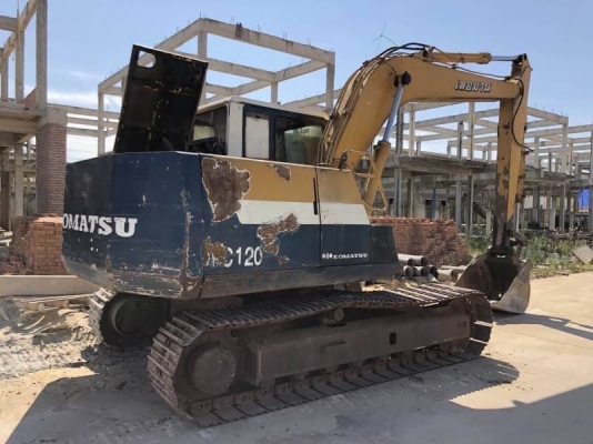 ขาย 425,000 บาท KOMATSU PC120-5 คอนโทรลยาว  เครื่องดี ปั้มแรง โช่หนา เอวแน่น (ไฟฟ้าครบ -มอเตอร์คันเร่งอยู่) เอกสารชื่อขาย  รถอยู่  จ.ปทุมธานี. โทร 0610710295