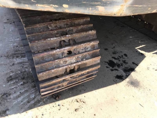 ขาย 425,000 บาท KOMATSU PC120-5 คอนโทรลยาว  เครื่องดี ปั้มแรง โช่หนา เอวแน่น (ไฟฟ้าครบ -มอเตอร์คันเร่งอยู่) เอกสารชื่อขาย  รถอยู่  จ.ปทุมธานี. โทร 0610710295