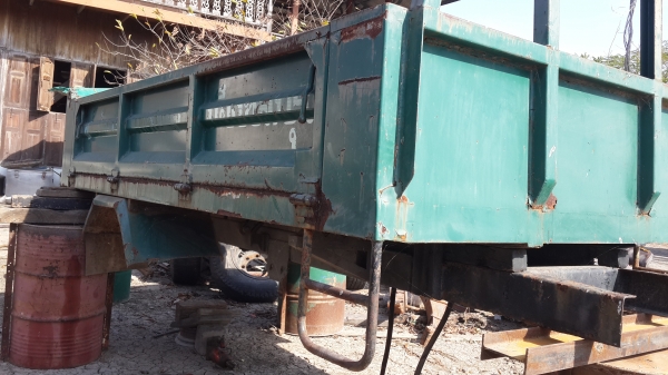 ขายกระบะดั้มรถ 6 ล้อ  สภาพดี