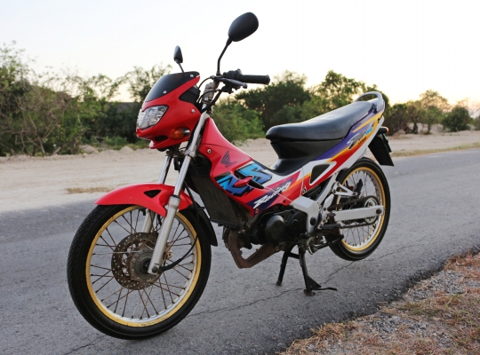 DASH 125 DASH 125