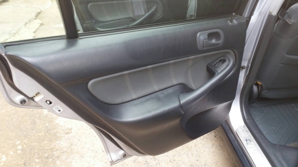 ขายรถบ้านสวยพร้อมใช้ปลายปี99ไฟท้ายเม็ดข้าวโพดแอแบ๊คABSดิสสี่ล้อ