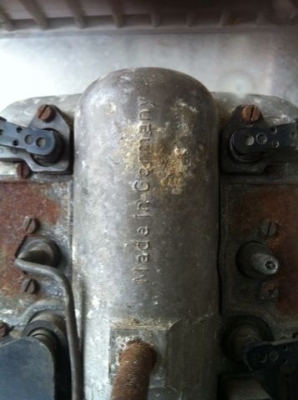 เรือนไมล์เบนซ์หางปลา w111