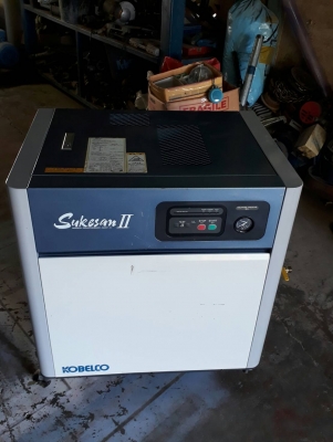 ปั๊มลมแบบสกรูKobe 5แรง เก่าญี่ปุ่น