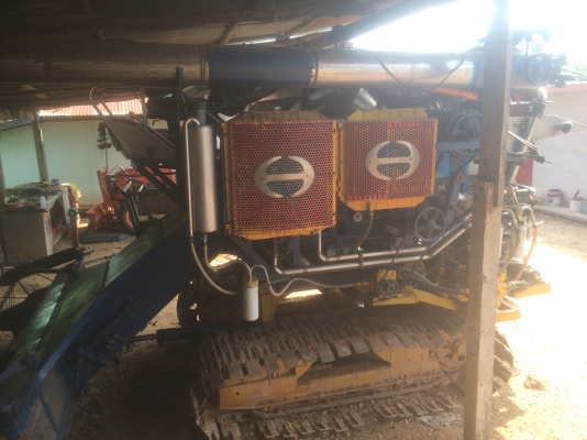 ขาย อภิชาติการช่าง  เครื่อง Ho7d-turbo  ตัวเดิน 10 อภิชาติ เพลาใหญ่ ปั้ม 22  โช่ใหม่ 2 ข้าง 42 ข้อ  ตู้ 5.8 ฟุต อุ้ม 2 ตัน ปาก 2.9 เมตร โรลเลอร์ใหม่ 1 แถว  ราคา 460,000 อยู่สุรินทร์ครับ