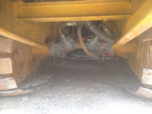 ขาย อภิชาติการช่าง  เครื่อง Ho7d-turbo  ตัวเดิน 10 อภิชาติ เพลาใหญ่ ปั้ม 22  โช่ใหม่ 2 ข้าง 42 ข้อ  ตู้ 5.8 ฟุต อุ้ม 2 ตัน ปาก 2.9 เมตร โรลเลอร์ใหม่ 1 แถว  ราคา 460,000 อยู่สุรินทร์ครับ