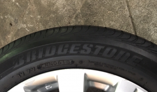 ล้อแม็กอะไหล่ Suzuki Swift ขอบ 16 พร้อมยาง Bridgestone 185-55-16 ปี 13