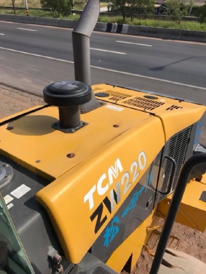 ขายรถตักล้อยาง HITACHI ZW220 (เทียบเท่า WA380-6) รถนอกนำเข้าเองจากญี่ปุ่น สภาพสวยพร้อมใช้งาน มีVDOครับ ขายรถตักล้อยาง HITACHI ZW220 (เทียบเท่า WA380-6) รถนอกนำเข้าเองจากญี่ปุ่น สภาพสวยพร้อมใช้งาน มีVDOครับ