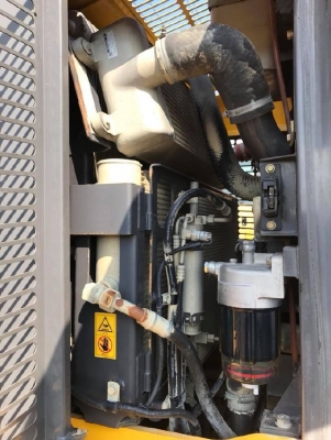 ขายรถตักล้อยาง HITACHI ZW220 (เทียบเท่า WA380-6) รถนอกนำเข้าเองจากญี่ปุ่น สภาพสวยพร้อมใช้งาน มีVDOครับ ขายรถตักล้อยาง HITACHI ZW220 (เทียบเท่า WA380-6) รถนอกนำเข้าเองจากญี่ปุ่น สภาพสวยพร้อมใช้งาน มีVDOครับ