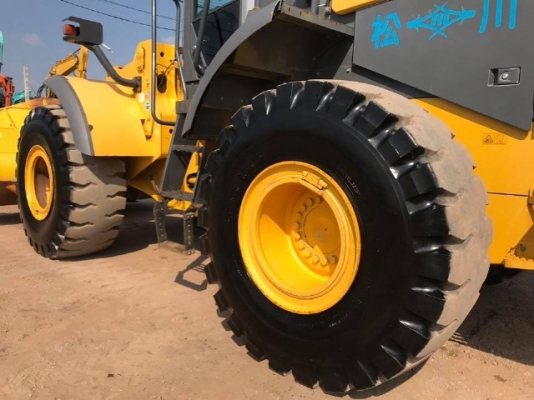 ขายรถตักล้อยาง HITACHI ZW220 (เทียบเท่า WA380-6) รถนอกนำเข้าเองจากญี่ปุ่น สภาพสวยพร้อมใช้งาน มีVDOครับ ขายรถตักล้อยาง HITACHI ZW220 (เทียบเท่า WA380-6) รถนอกนำเข้าเองจากญี่ปุ่น สภาพสวยพร้อมใช้งาน มีVDOครับ