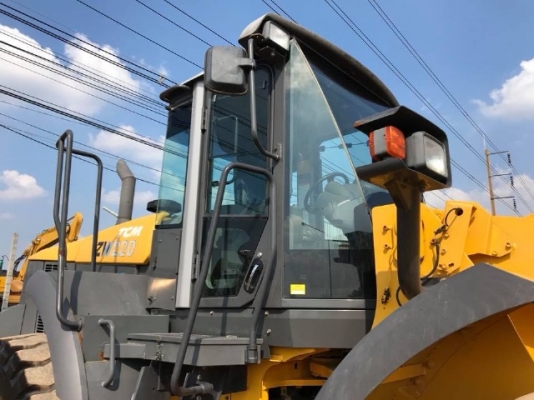 ขายรถตักล้อยาง HITACHI ZW220 (เทียบเท่า WA380-6) รถนอกนำเข้าเองจากญี่ปุ่น สภาพสวยพร้อมใช้งาน มีVDOครับ ขายรถตักล้อยาง HITACHI ZW220 (เทียบเท่า WA380-6) รถนอกนำเข้าเองจากญี่ปุ่น สภาพสวยพร้อมใช้งาน มีVDOครับ