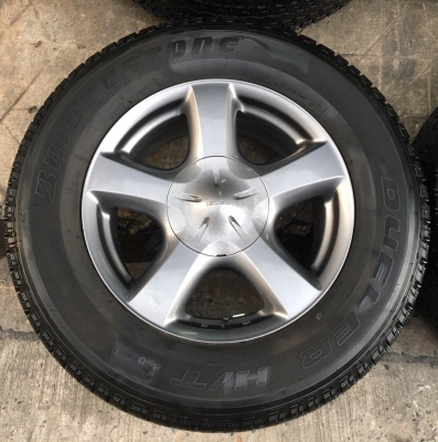 แม็ก ISUZU V-CROSS X-Series ขอบ 17 พร้อมยาง Bridgestone 255-65-17 ปี 14 ตุ่ม เส้นสีชัดๆ