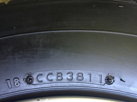 ล้อแม็ก ISUZU Platinum ขอบ15 พร้อมยาง Bridgestone 215-70-15 ปลายปี 11