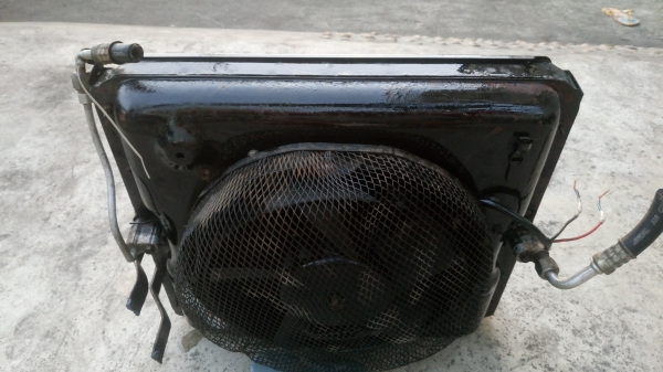 ขายแผงแอร์รถตู้พร้อมพัดลมราคาถูก