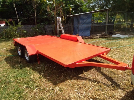 พ่วงลากรถเกี่ยว แบคโฮ พ่วงลากรถเกี่ยว แบคโฮ