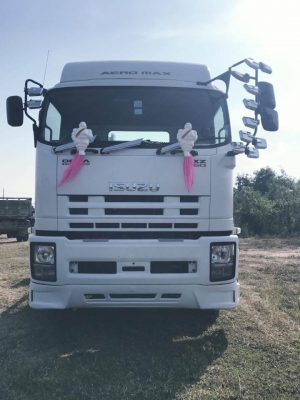 หัวลาก Isuzu 360 แรง ปี 2556 พร้อมหางสามเพลา หัวเดิมบาง ยางดี คัสซีสวย เครื่องดี เกียร์ดี รถไม่เคยเก หัวลาก Isuzu 360 แรง ปี 2556 พร้อมหางสามเพลา หัวเดิมบาง ยางดี คัสซีสวย เครื่องดี เกียร์ดี รถไม่เคยเก