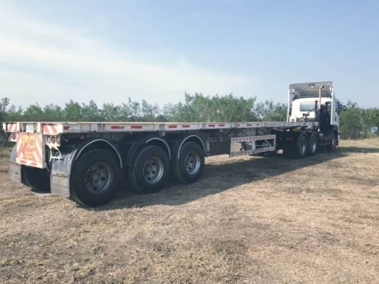 หัวลาก Isuzu 360 แรง ปี 2556 พร้อมหางสามเพลา หัวเดิมบาง ยางดี คัสซีสวย เครื่องดี เกียร์ดี รถไม่เคยเก