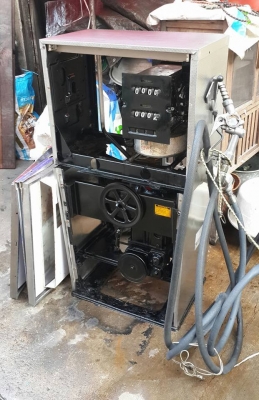 ตู้จ่ายน้ำมัน