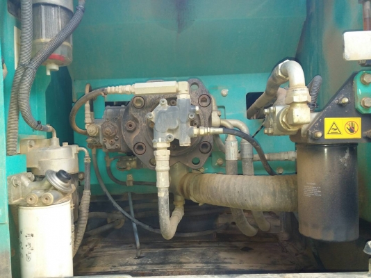 รถแบคโฮ KOBELCO SK200 ซุปเปอร์ XM. สนใจติดต่อ 081 - 6079515 รถแบคโฮ KOBELCO SK200 ซุปเปอร์ XM. สนใจติดต่อ 081 - 6079515