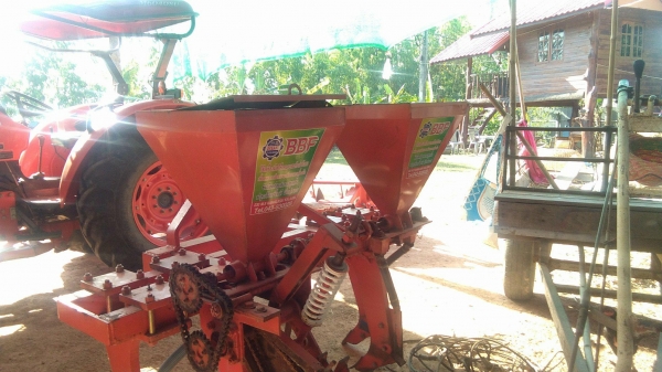 .ขายด่วน ลิปเปอร์ สองถัง 4  ขาสภาพสวยพึ่งใช้งานใด้ปีเดียว