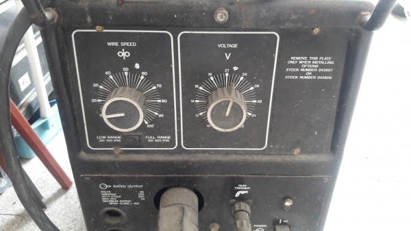 เครื่องเชื่อม MIG หรือ CO2 - Miller เครื่องเชื่อม MIG หรือ CO2 - Miller