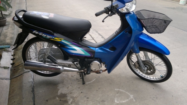 wave100s สตาร์ทมือเดิมๆ 18000 บาท