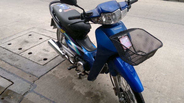 wave100s สตาร์ทมือเดิมๆ 18000 บาท